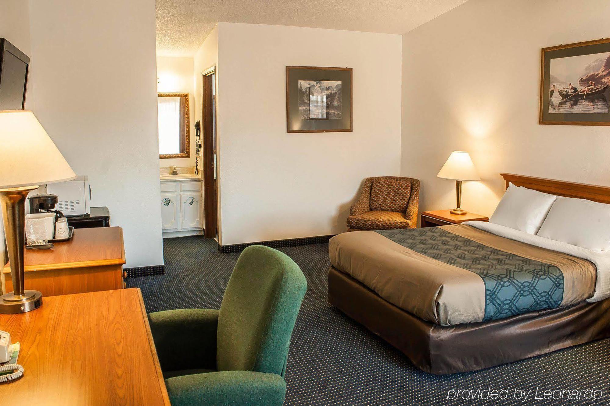Hotel Econo & Hoquiam